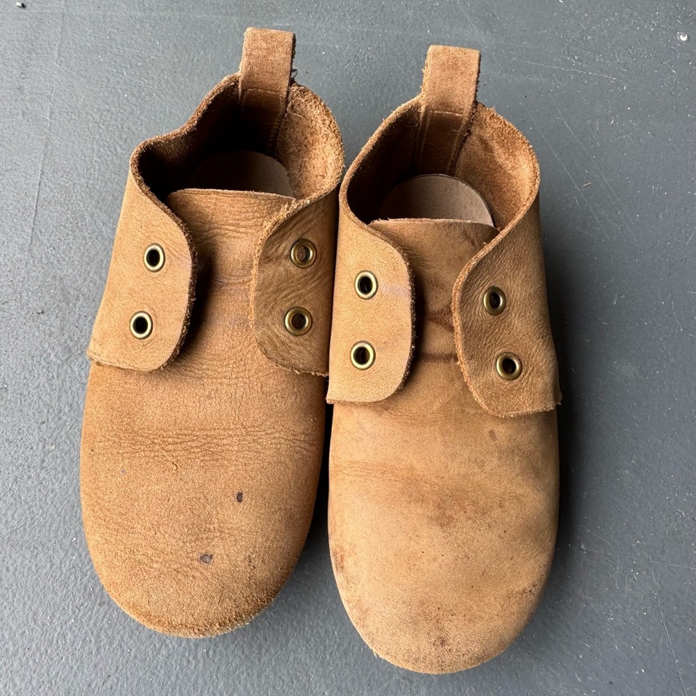 Piper Finn Low Top Oxfords Hard Sole